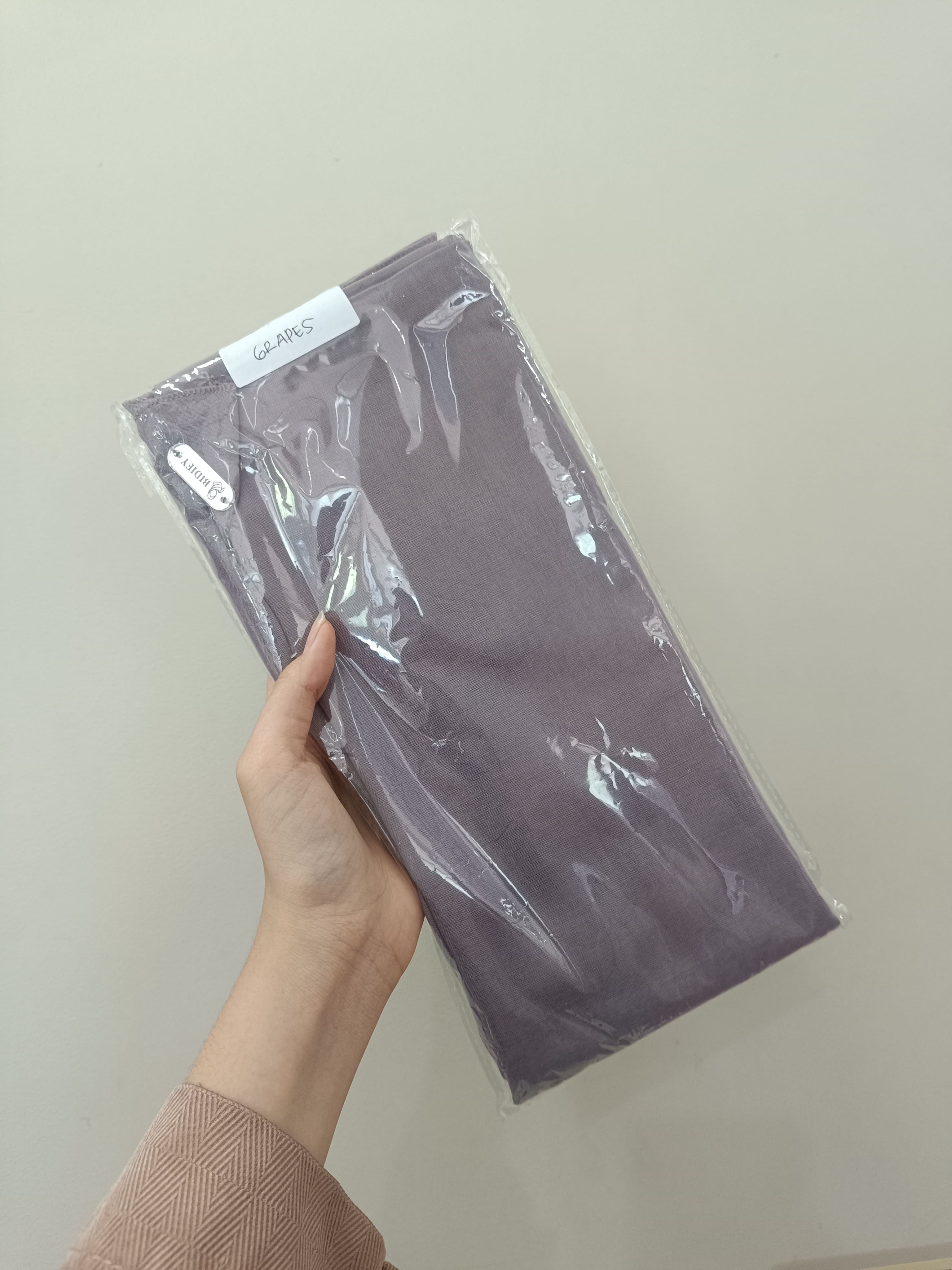 Jilbab Paris Jadul Warna Grapes