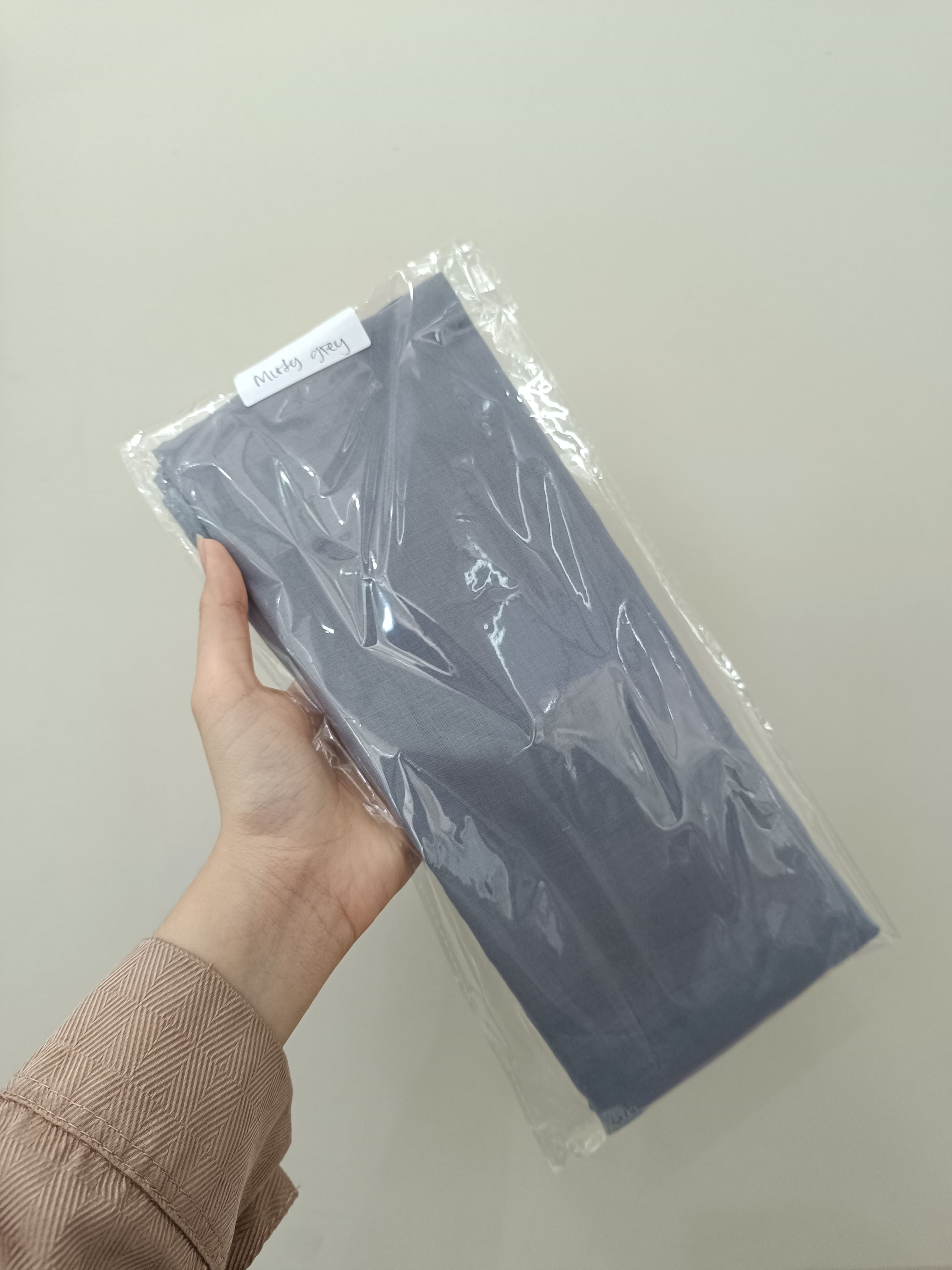 Jilbab Paris Jadul Warna Mirty Grey