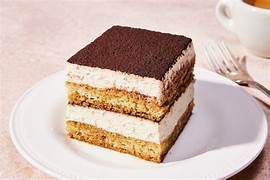 Tiramisu Cake